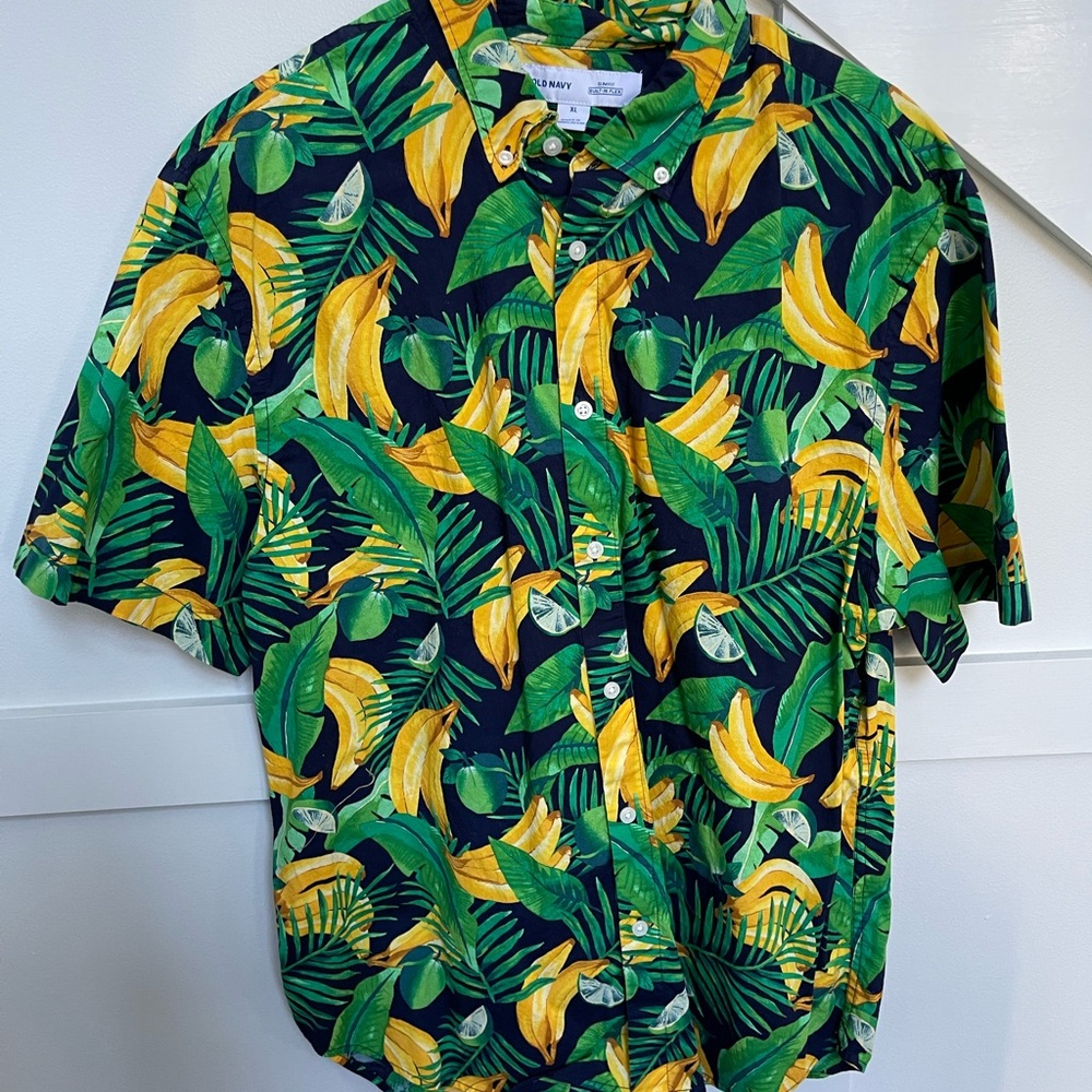 Old Navy XL Banana Button Down